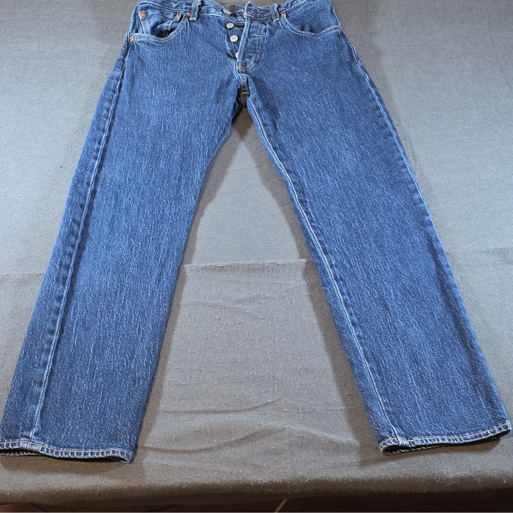 Levi's Premium Jeans Blue Denim Straight Button Fly 5-Pocket Design Men's